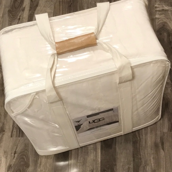 UGG Bedding Ugg Alondra Faux Fur Comforter Sham Set Poshmark